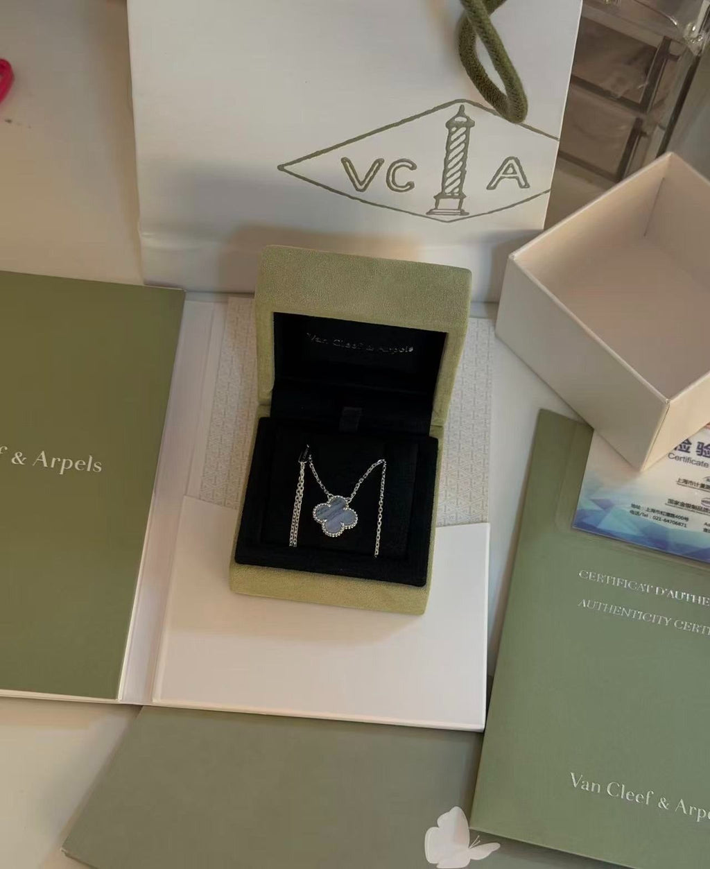 Van Cleef Collar Fullset